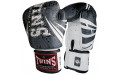 Боксерские перчатки FBGVL3-TW5 black white 10 oz Боксерские перчатки FBGVL3-TW5 black white 10 oz