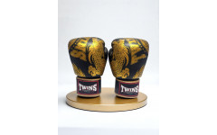 Боксерские перчатки TWINS FBGVL3-49 black gold 14 oz Боксерские перчатки TWINS FBGVL3-49 black gold 14 oz